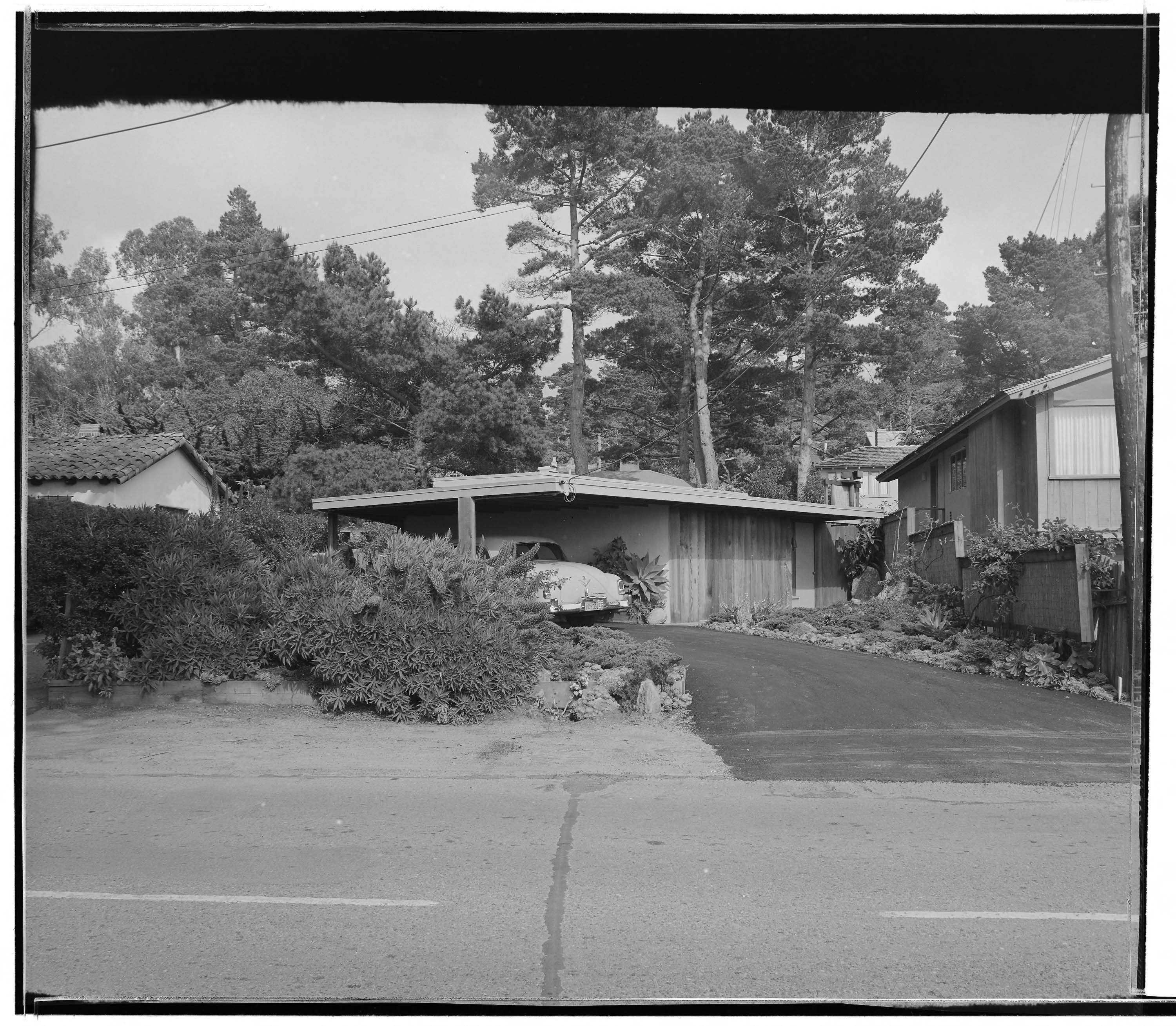 Archival exterior photograph of the Chapman House