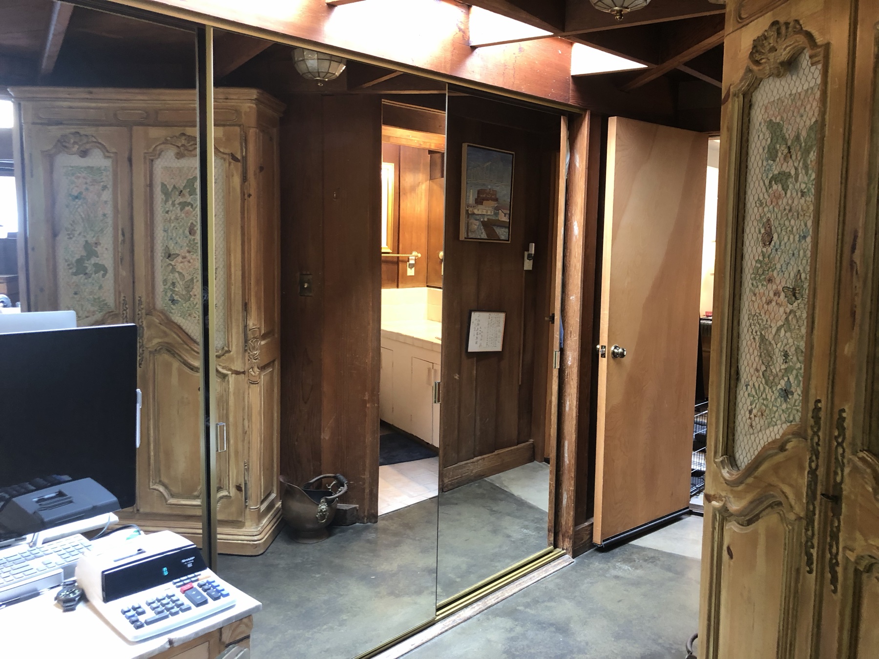 Chapman House interior at the time of acquisition